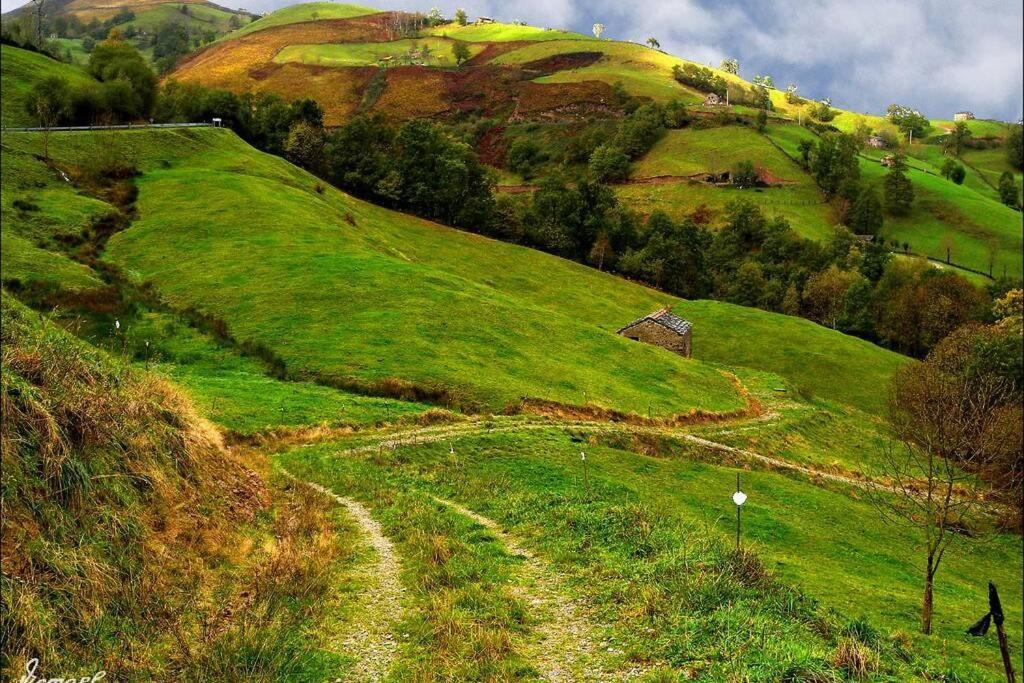 Los Pradones San Roque de Ríomiera Zewnętrze zdjęcie